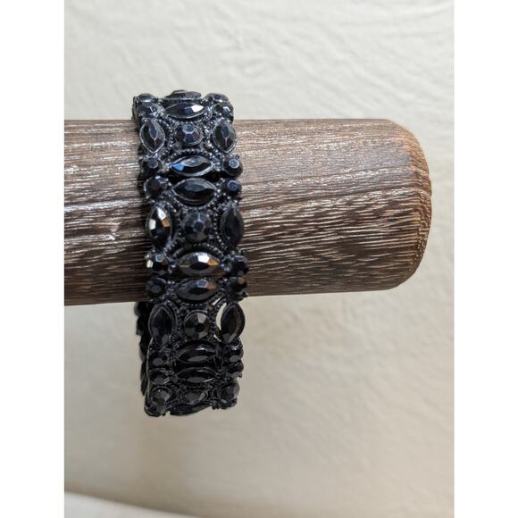 Black Crystal Rhinestone Stretch Bangle Bracelet - Picture 1 of 4